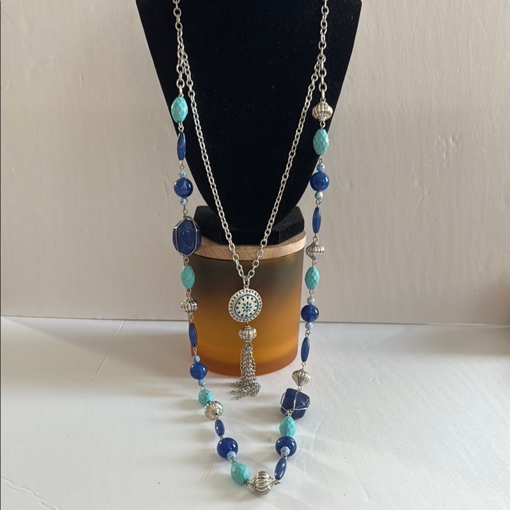 NWT CHICO’S Elegant Silver and Blue Beaded Necklace